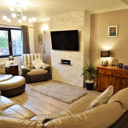 Mikes At Menai - Stylish & Spacious 3 Bed House In Menai Bridge. Extérieur photo