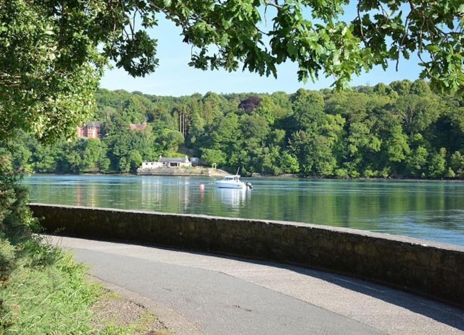 Mikes At Menai - Stylish & Spacious 3 Bed House In Menai Bridge. Extérieur photo