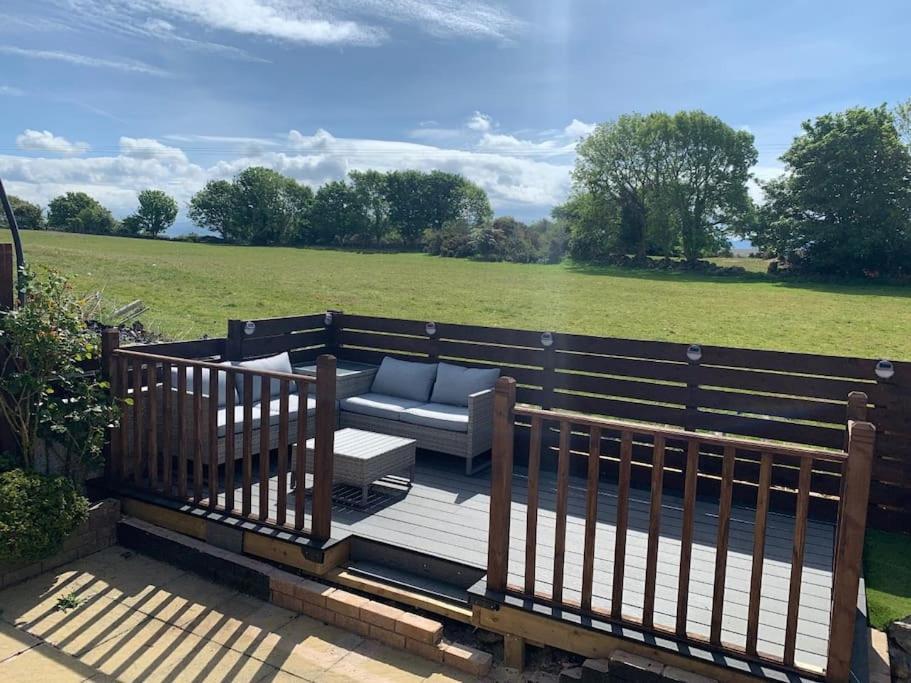 Mikes At Menai - Stylish & Spacious 3 Bed House In Menai Bridge. Extérieur photo