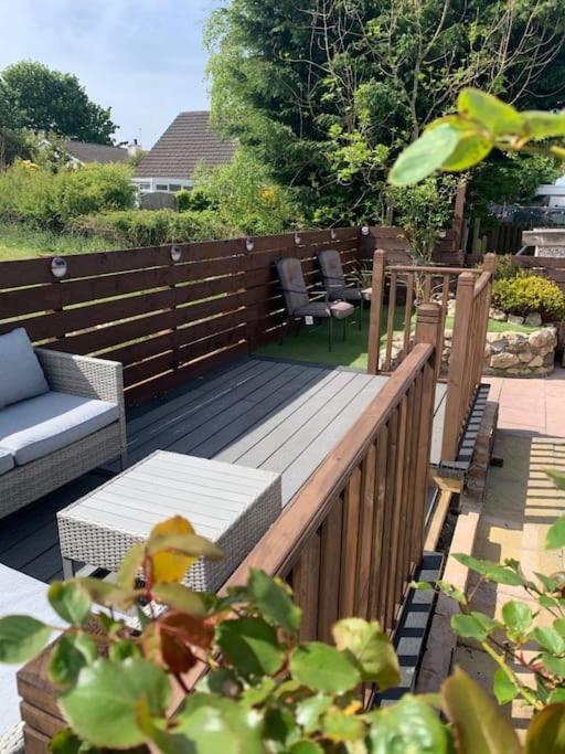 Mikes At Menai - Stylish & Spacious 3 Bed House In Menai Bridge. Extérieur photo